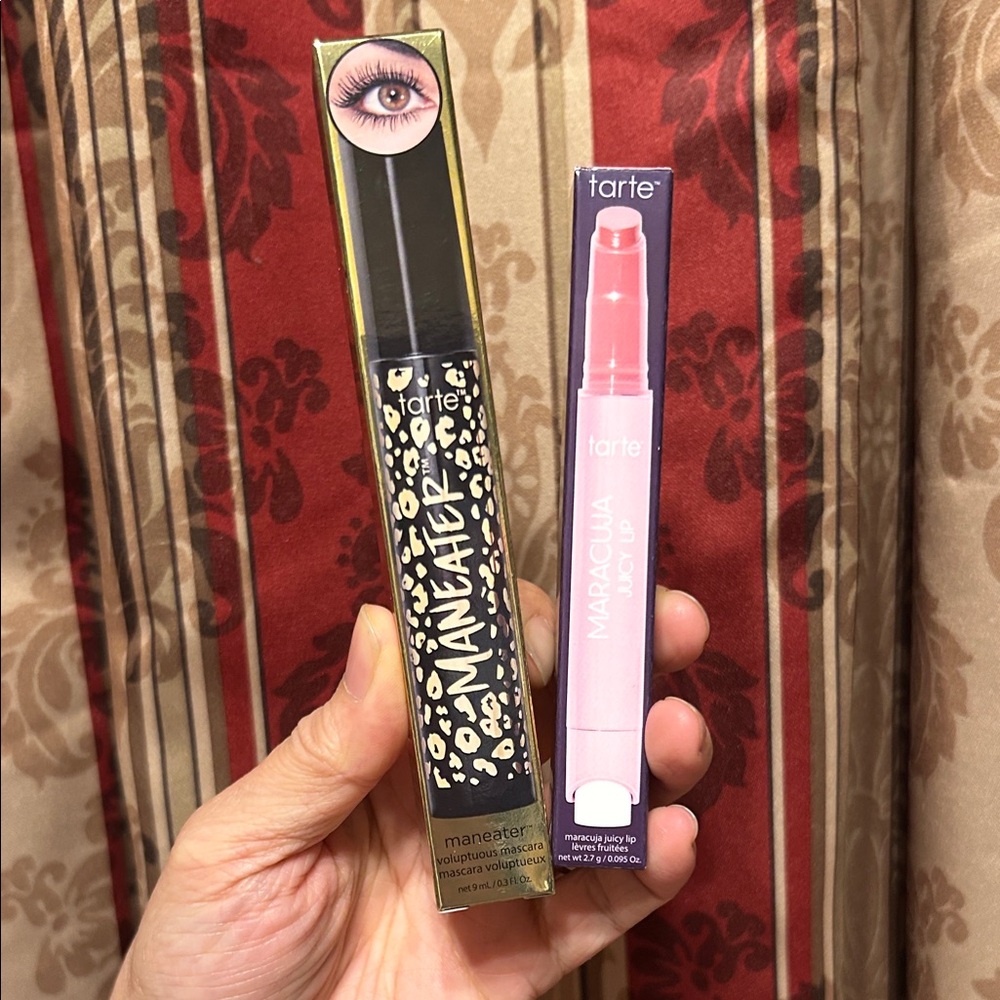 Tarte Maneater Mascara and Maracuja Juicy Lip - Black and Pink